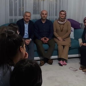 İl Müdürümüz İftarda Gençlerimizle Bir Araya Geldi - fotoğraf 1
