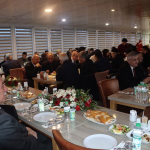 18-24 Mart Yaşlılar Haftası münasebetiyle İl Müdürlüğümüz tarafından düzenlenen İftar programına Sayın Valimiz Ahmet Hamdi USTA,İl Protokolü,İl Müdürümüz Abdulbari AKSOY ve kıymetli yaşlılarımız katılım sağladılar. - fotoğraf 11