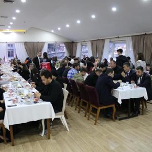 "Kahramanlarımız ve Yakınları İle İftardayız" - fotoğraf 2