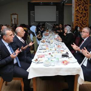 "Kahramanlarımız ve Yakınları İle İftardayız" - fotoğraf 4