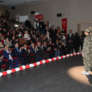 "Korunma ve Bakım Altındaki Çocuklarımızın Hazırladığı 18 Mart Şehitleri Anma ve Çanakkale Zaferi Programı" - fotoğraf 3