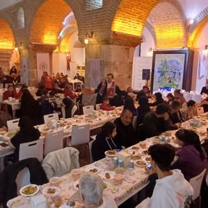 #SED hizmetinden yararlanan ailelerimizle iftarda bir aradayız. - fotoğraf 1