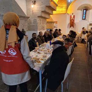 #YaşlılaraSaygıHaftası vesilesiyle, #Huzurevi sakinlerimiz ve ilimizdeki yaş almış  büyüklerimizle iftar programında bir araya geldik. - fotoğraf 3