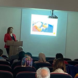 GÜMÜŞHANE ÜNİVERSİTESİ ARAŞTIRMA GÖREVLİSİ GÖKÇE PINAR AKSOY, YAŞLILARIN HAFTASI DOLAYISIYLA EĞİTİM SEMİNERİ VERDİ - fotoğraf 3