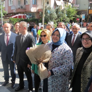 Sayın Bakanımız Zehra Zümrüt Selçuk Hanımefendi İlimize Teşrif Ettiler - fotoğraf 17