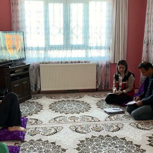 Bakanlığımızın Sosyal Hizmet Modellerinden Yararlanan ve İlk Kez Başvuruda Bulunan Müracaatçıların Yanlarında Olmaya Devam Ediyor - fotoğraf 1