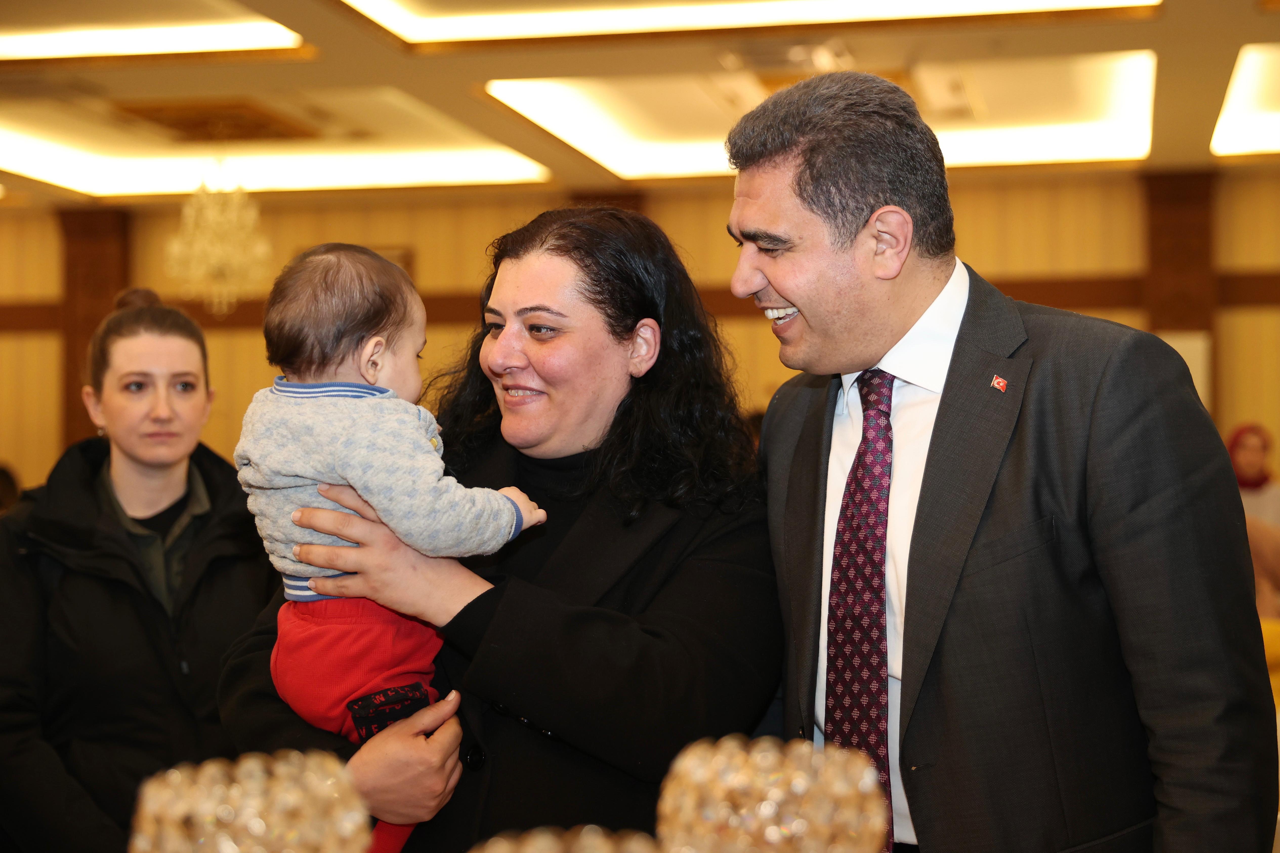 Dünya Yetimler Günü Münasebetiyle İftar Programı Düzenlendi.