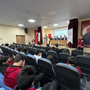 Vatan ve Kahramanlık Buluşmaları” Projesi ile Öğrencilerimizle Gazilerimiz Bir Araya Geldi - fotoğraf 3