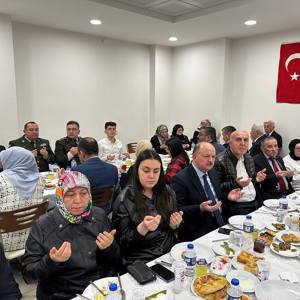 Kahramanlarımız ve Kıymetli Yakınları ile İftardayız - fotoğraf 6