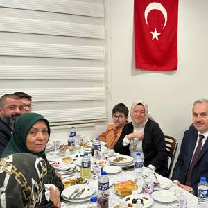 Kahramanlarımız ve Kıymetli Yakınları ile İftardayız - fotoğraf 8
