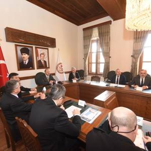 Kadına Yönelik Şiddetle Mücadele İl Koordinasyon Kurulu Toplantısı Gerçekleştirildi - fotoğraf 2