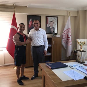 Personelimiz Murat BURKUT Türkiye Vücut Geliştirme Ve Fitness Şampiyonası'nda Türkiye Birincisi Olmuştur - fotoğraf 3