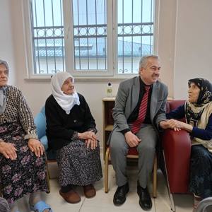 İl Müdürümüzden Kastamonu Belediyesi Ömerül Faruk Darende Huzurevine Ziyaret - fotoğraf 1