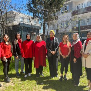 Yavuz Selim Çok Amaçlı Toplum Merkezi (ÇATOM) Müdürlüğü Personelleri Ve Oyun Grubu Çocukları, Otizm Farkındalık Günü Münasebetiyle Kırmızı Renk Giyinerek Farkındalık Etkinliği  - fotoğraf 4