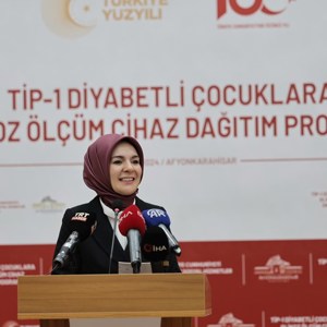 Bakanımız Göktaş, "Tip-1 Diyabetli Çocuklara Glikoz Ölçüm Cihazı Dağıtım Programı"na Katıldı - fotoğraf 1