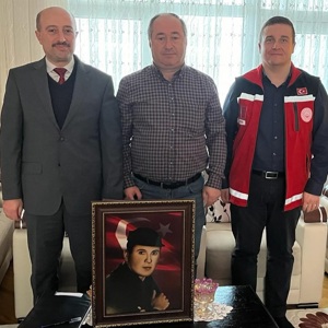 Şehitlerimizin Kıymetli Aileleri ve Kahraman Gazilerimize Ziyaret - fotoğraf 9