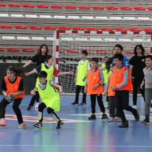 2 Nisan Dünya Otizm Farkındalık Günü'nde Hentbol Etkinliği Düzenlendi - fotoğraf 2