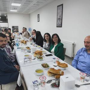 Çalışma Arkadaşlarımızla İftar Programı - fotoğraf 3
