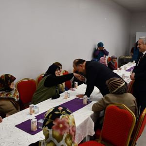 Valimiz Meftun Dallı'dan Huzurevimize Bayram Ziyareti - fotoğraf 2