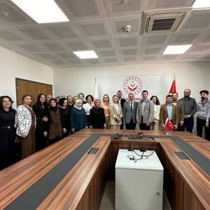 Birlik ve Beraberliğimizin Daim Olduğu Nice Bayramlara - fotoğraf 1