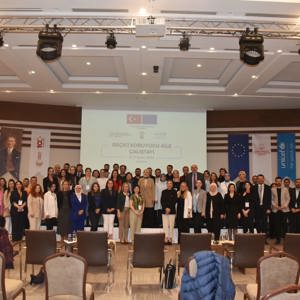 Geçici Koruyucu Aile Çalıştayı Düzenlendi - fotoğraf 3