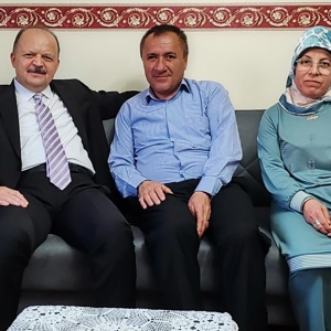 Valimiz Sayın Meftun Dallı'dan Koruyucu Ailemize Ziyaret - fotoğraf 1