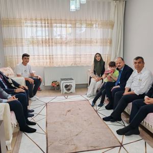 Valimiz Sayın Meftun Dallı'dan Aile Ziyareti - fotoğraf 2
