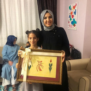 Diyanet İşleri Başkanımızın Eşi Seher ERBAŞ Hn. ve Valimizin Eşi Zeliha SU Hn. Çocuk Evlerimizde Kalan Çocuklarımızı Ziyaret Ettiler - fotoğraf 3