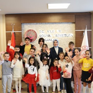 Aile ve Sosyal Hizmetler Bakanımız Göktaş, koltuğunu şehit kızı Elif Naz’a devretti - fotoğraf 11