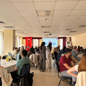 İzmir’de Karar Destek Mekanizmalarının Güçlendirilmesi Eğitimi Düzenlendi - fotoğraf 2