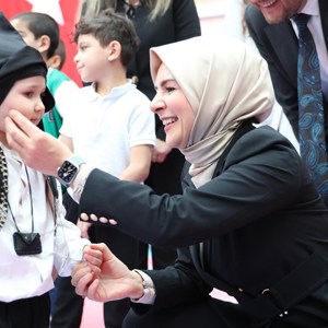Aile ve Sosyal Hizmetler Bakanımız Göktaş Türkiye’de misafir edilen savaş mağduru çocuklarla bir araya geldi - fotoğraf 4