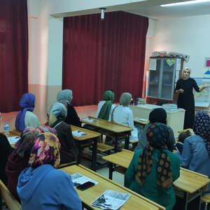 "ŞÖNİM HİZMETLERİNDE BİLİNÇLENDİRME: KADINA ŞİDDET VE MAHREMİYET EĞİTİMİ KÖSE-SALYAZI KÖYÜNDE!" - fotoğraf 2