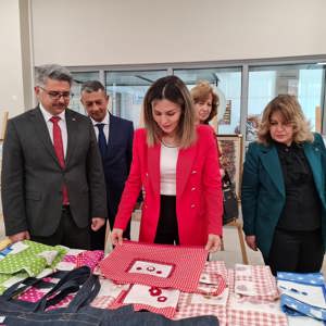 Küçük Ellerden Büyük Marifetler - fotoğraf 1