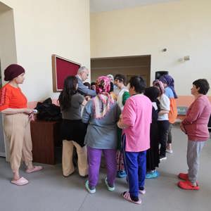 "ENGELLERİ AŞMAK İÇİN BİRLİKTE: ENGELLİLER HAFTASI'NDA TOPLUMSAL FARKINDALIK VE DAYANIŞMA" - fotoğraf 2