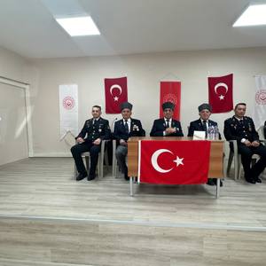 Kıymetli Gazilerimiz #VatanVeKahramanlıkBuluşmaları Etkinliği Kapsamında Öğrencilerle Buluştu - fotoğraf 2