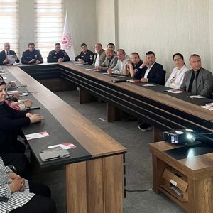 Tosya ve Bozkurt Kaymakamlığı Personellerine ‘Koruyucu Aile Hizmet Modeli Tanıtımı’ Gerçekleştirildi - fotoğraf 6