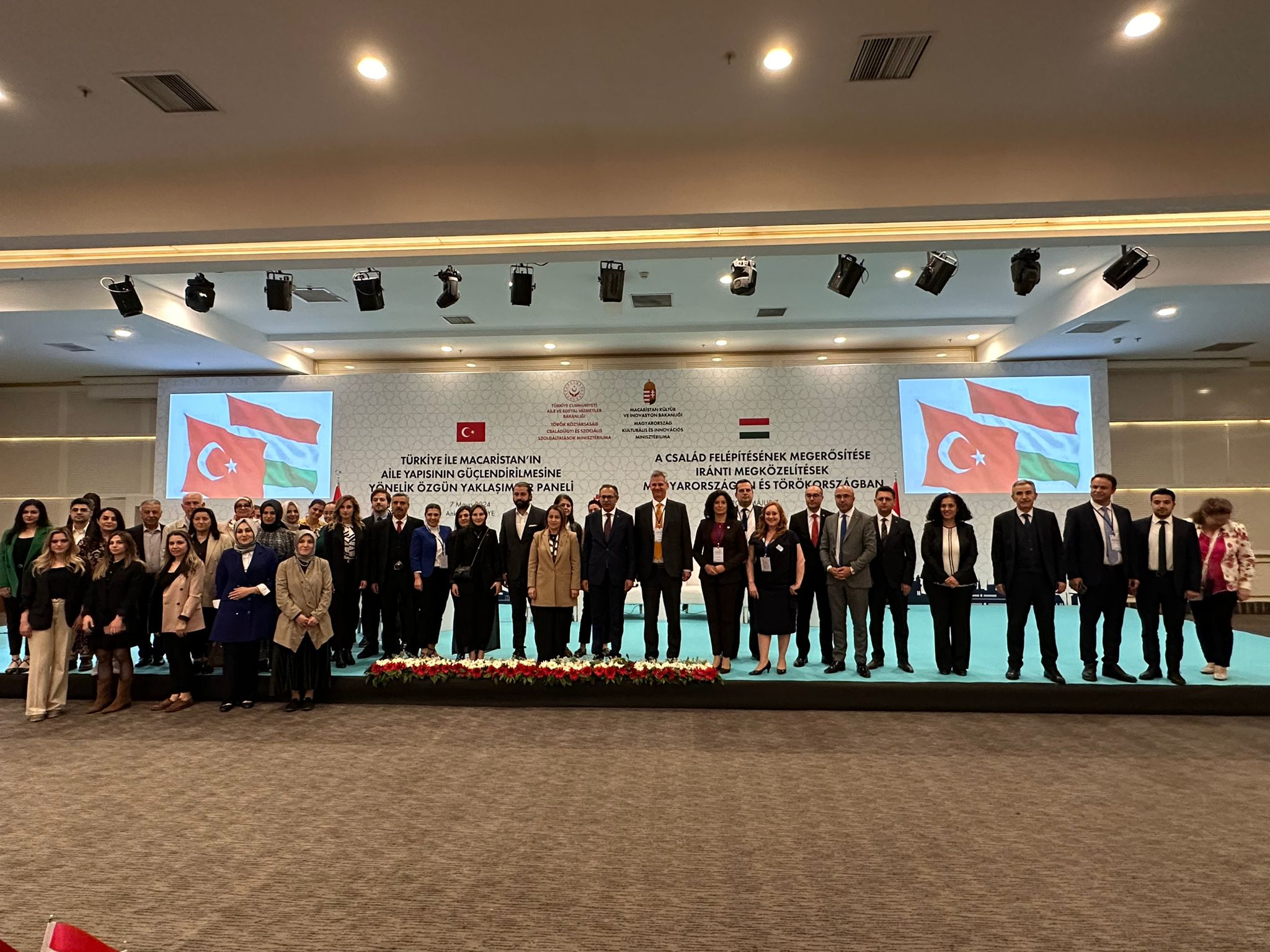 Türkiye ile Macaristan'ın Aile Yapısının Güçlendirilmesine Yönelik Özgün Yaklaşımlar Paneli Ankara’da Düzenlendi