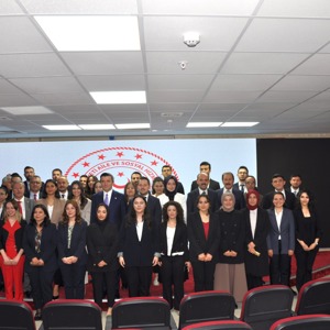 ADAY MEMURLAR YEMİN ETTİ - fotoğraf 1