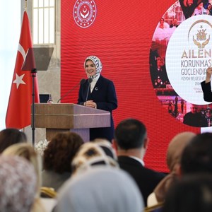 Aile ve Sosyal Hizmetler Bakanımız Göktaş, Ailenin Korunması ve Güçlendirilmesi Vizyon Belgesi ve Eylem Planı'nı Tanıttı - fotoğraf 2