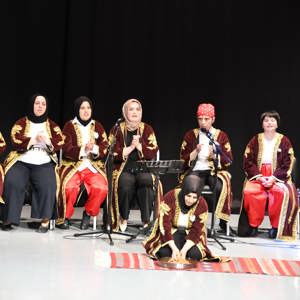 SEVGİ, HER ENGELİ AŞAR ! - fotoğraf 5