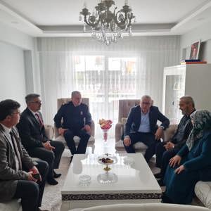 Kıymetli Büyüklerimizin ve Şehit Annelerimizin Anneler Günü Kutlandı - fotoğraf 10