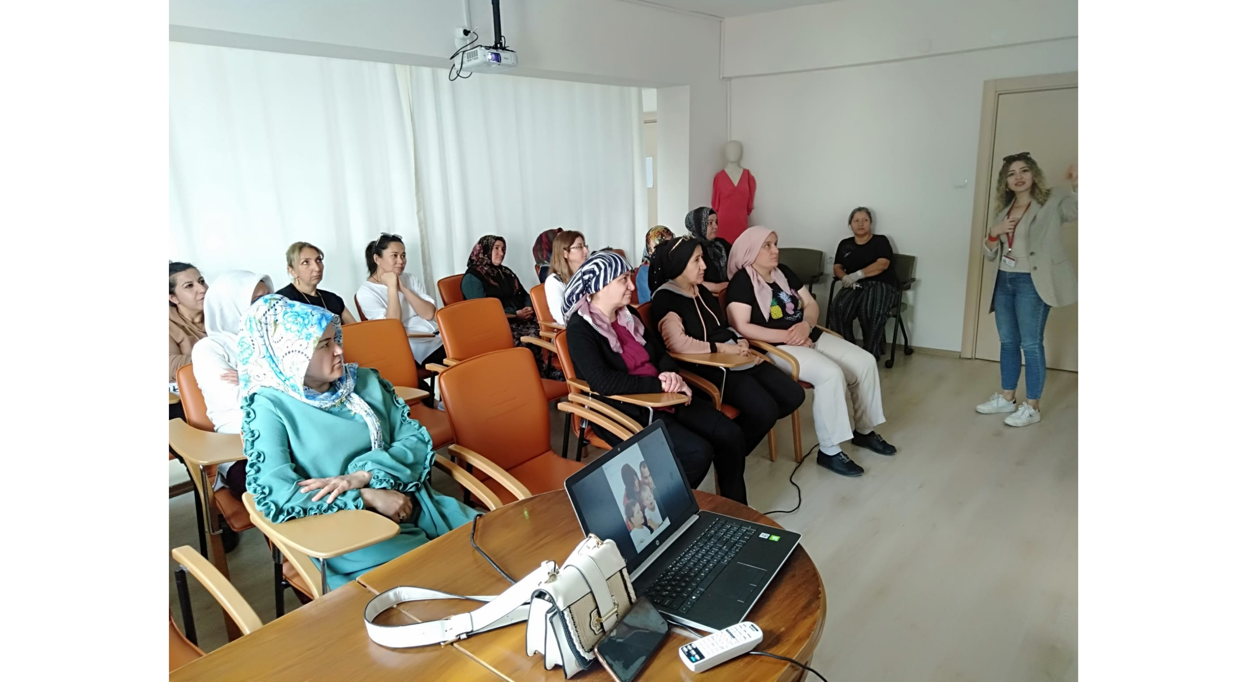 AİLE EĞİTİM PROGRAMI