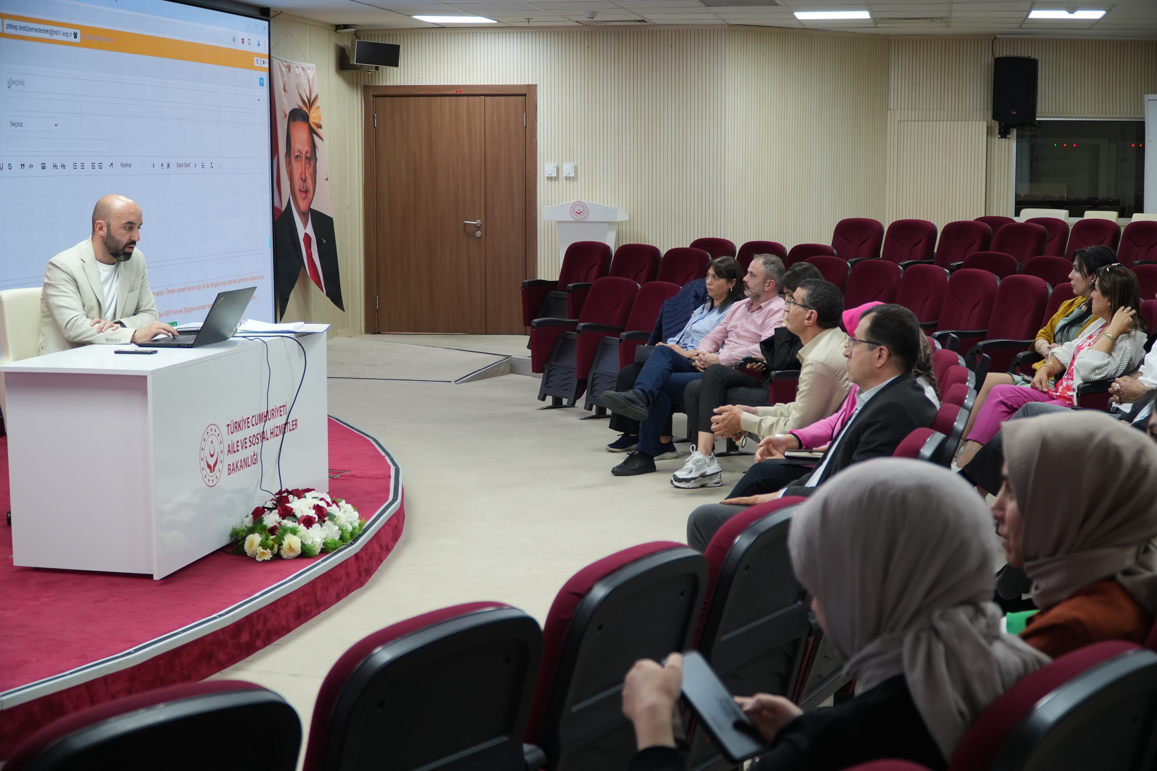 Elektronik Posta (KEP) ve Ulusal Elektronik Tebligat Sistemi (UETS) Hizmet İçi Eğitim Programı Yapıldı