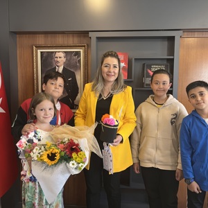 Özel Çocuk Kulübü öğrencileri, İl Müdürümüz Sayın Çiğdem AÇIKYILDIZ KAZEL'e ziyarette bulundu. - fotoğraf 1