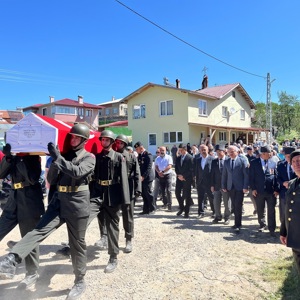 Kahraman Kıbrıs Gazimiz Nihat Kayıkçı Ebediyete Uğurlandı - fotoğraf 2