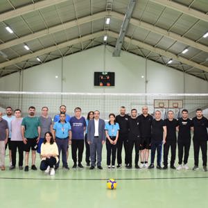 İl Müdürlüğümüzde Personeller Arası Voleybol Turnuvası Heyecanı - fotoğraf 1