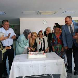 1 Ekim Dünya Yaşlılar Günü Kutlandı - fotoğraf 8