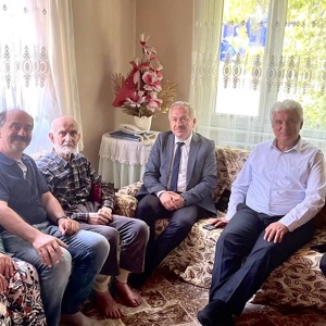 İlimizde Yaşayan En Yaşlı Kore ve Kıbrıs Gazilerimize Babalar Günü ve Bayram Ziyareti - fotoğraf 1