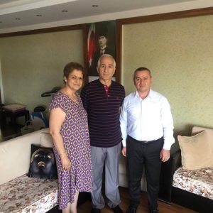 İl Müdürümüz Naci YILMAZ, #KurbanBayramı ve #BabalarGünü vesilesiyle 1990 yılında görevi sırasında mayın patlaması sonucu Gazi olan Kıd.Üst.Cemal Mutlu’yu ziyaret etti. - fotoğraf 1