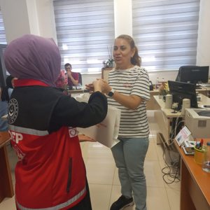 #KurbanBayramı ve #BabalarGünü vesilesiyle kıymetli şehit yakınlarımızı ve kahraman gazilerimizi ziyaret ederek bayramlarını kutladık.   #KurbanBayramınızMübarekOlsun  📍Mezitli - fotoğraf 2